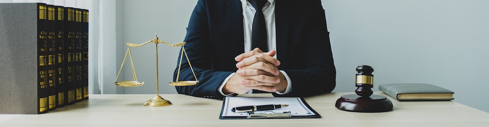 Les aspects juridiques de la reprise d'entreprise : une approche complète
